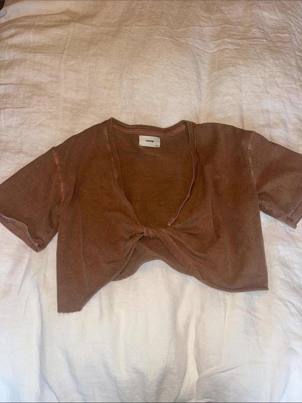 Joah Brown Brown Twist-Front Cropped Tee size M/L great for oversized